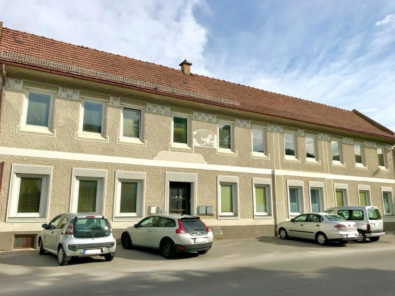 Burgblick Apartment- 60Qm, Kueche, Waschmaschine, Streamingdienste Seebenstein 外观 照片